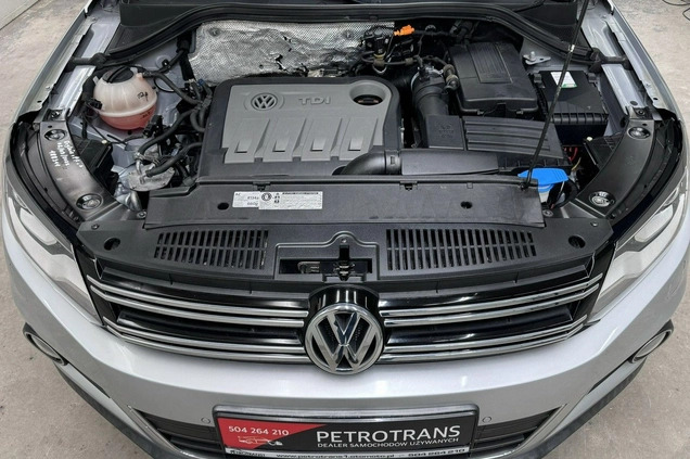 Volkswagen Tiguan cena 49900 przebieg: 209000, rok produkcji 2012 z Żmigród małe 562